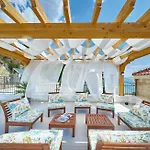 Luxe House Near With Pool,jacuzzi, Sauna *