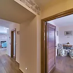 Luxe House Near With Pool,jacuzzi, Sauna ヴィラ