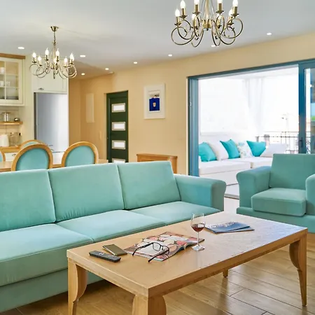 Βίλα Luxe House Near With Pool,jacuzzi, Sauna