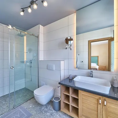 Βίλα Luxe House Near With Pool,jacuzzi, Sauna *