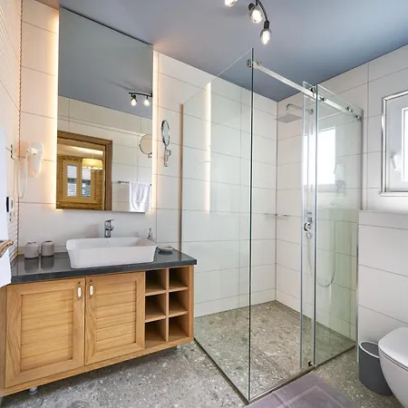 Luxe House Near With Pool,jacuzzi, Sauna *